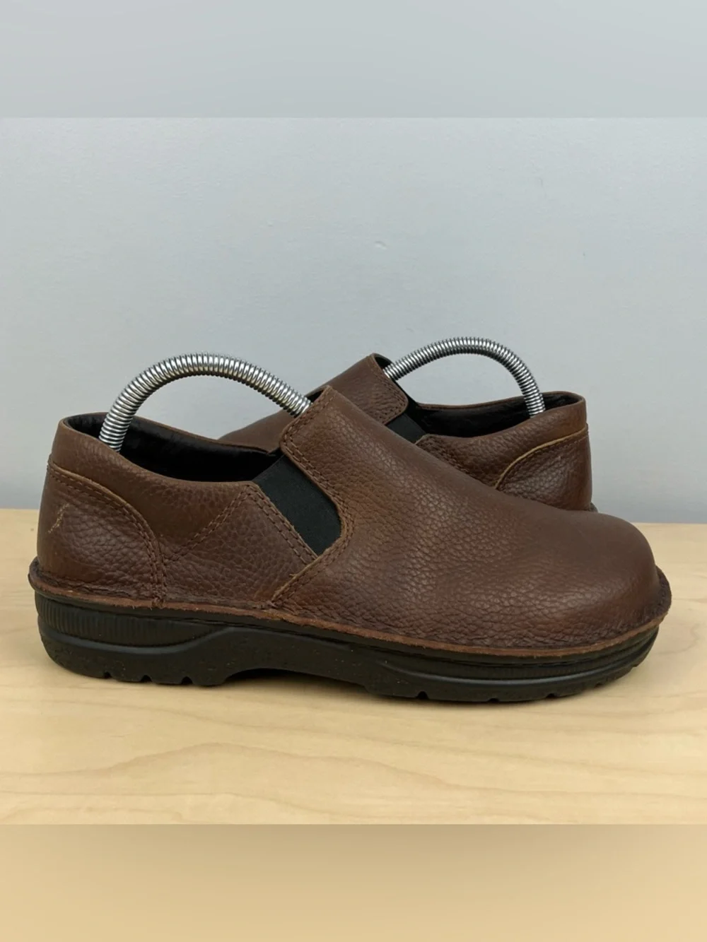 Naot Men’s Size 8.0 (W10) Eiger Brown Leather Slip On Loafer Shoes Clogs